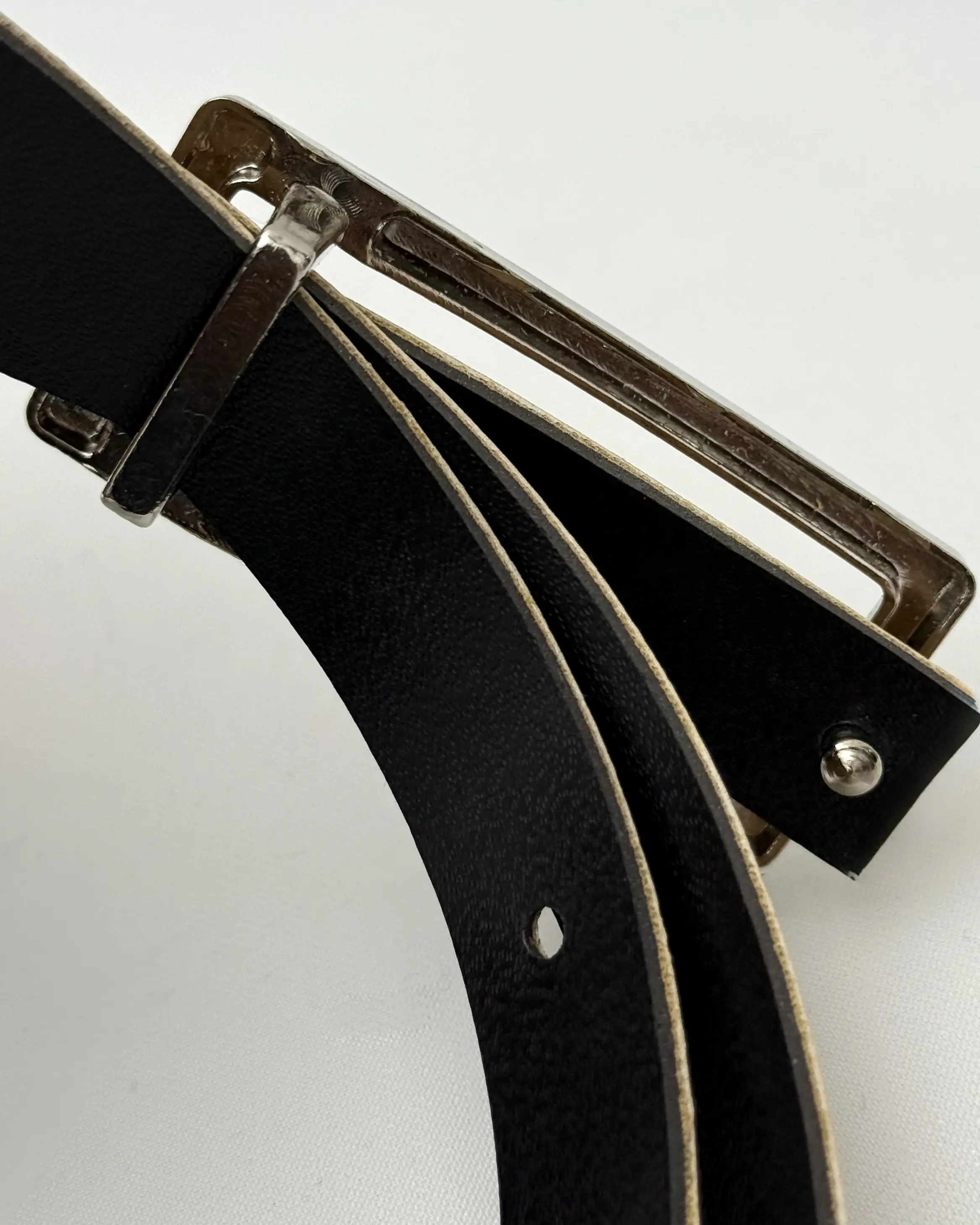 کمربند چرم دو سانتی سگک مستطیل